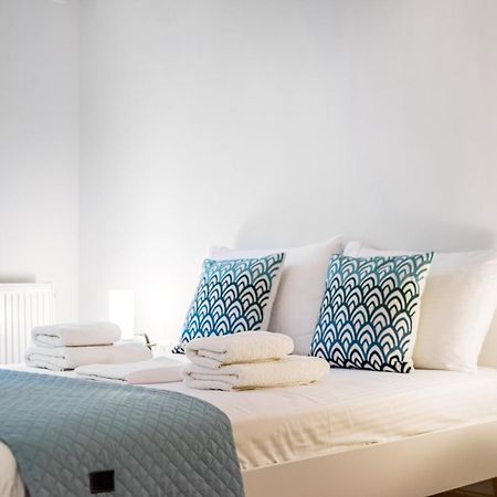 Elegant 2Bd Apartment Near Acropolis By Ilsofoir Collection Atene Esterno foto