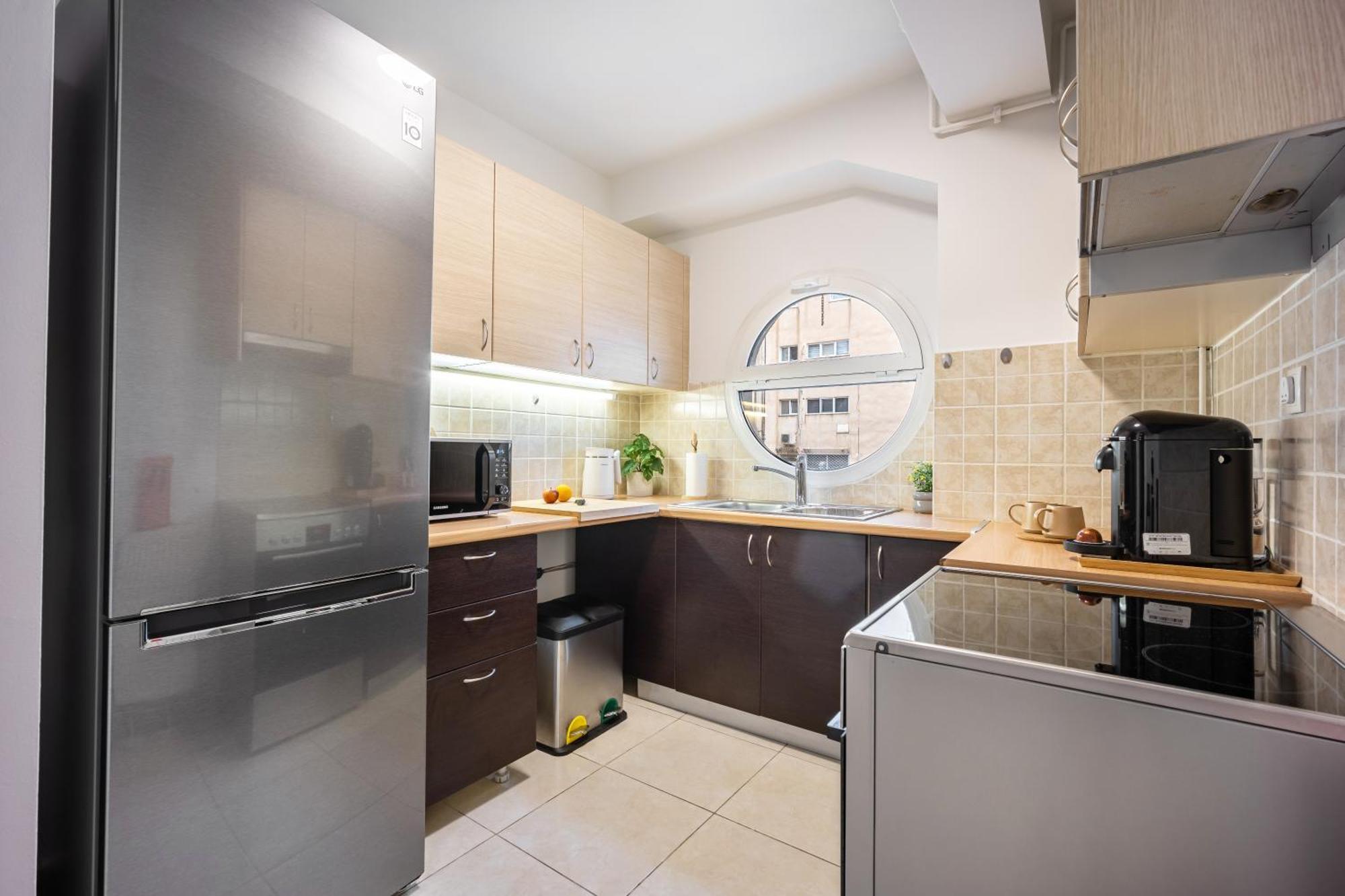 Elegant 2Bd Apartment Near Acropolis By Ilsofoir Collection Atene Esterno foto