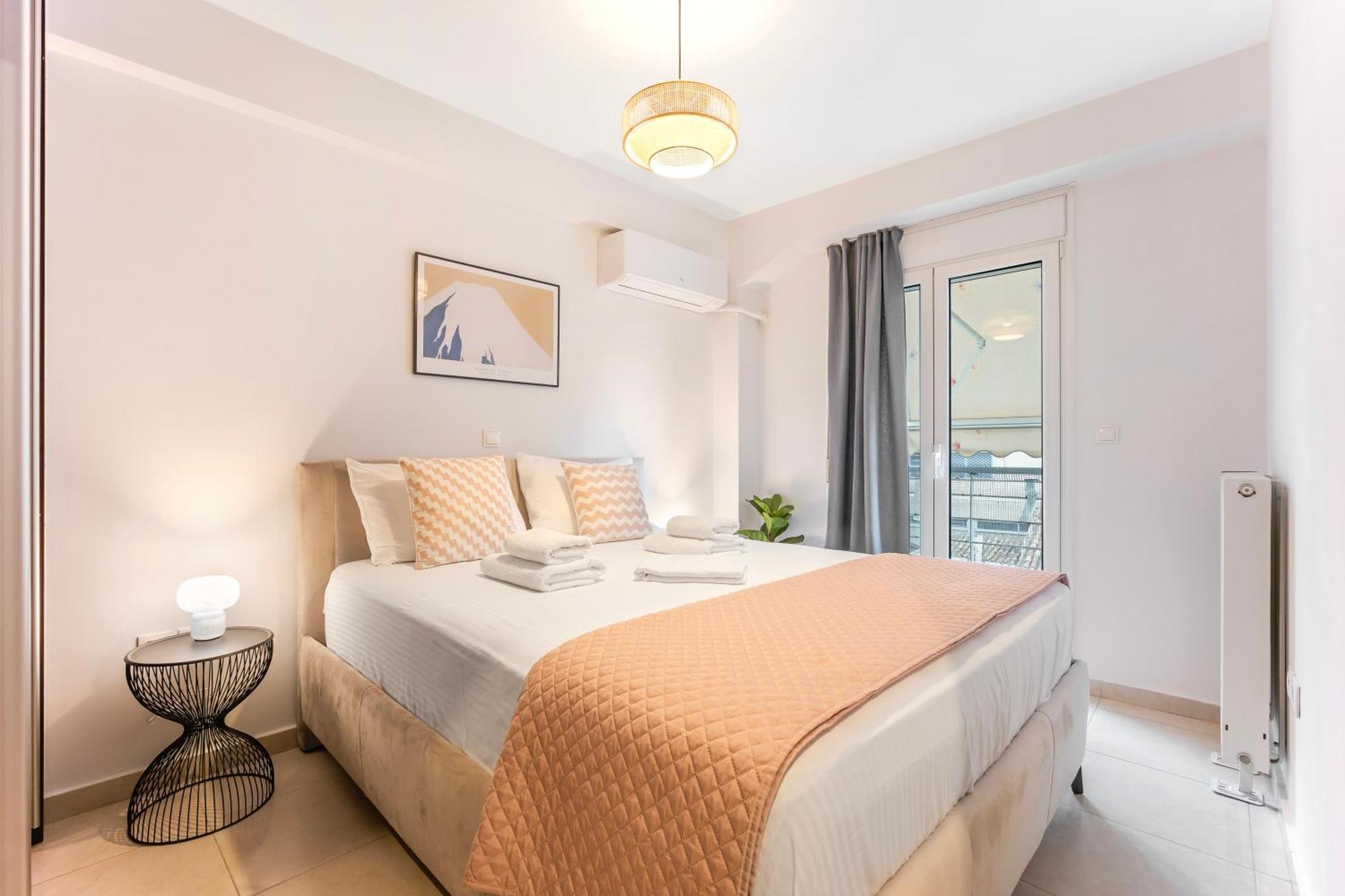Elegant 2Bd Apartment Near Acropolis By Ilsofoir Collection Atene Esterno foto